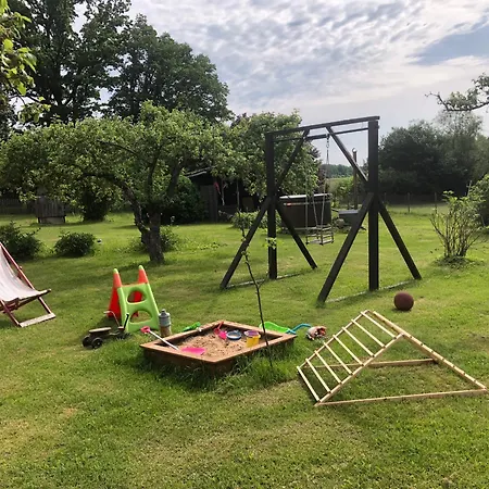 营地 Vedru Puhketalu Vaike-Rakke