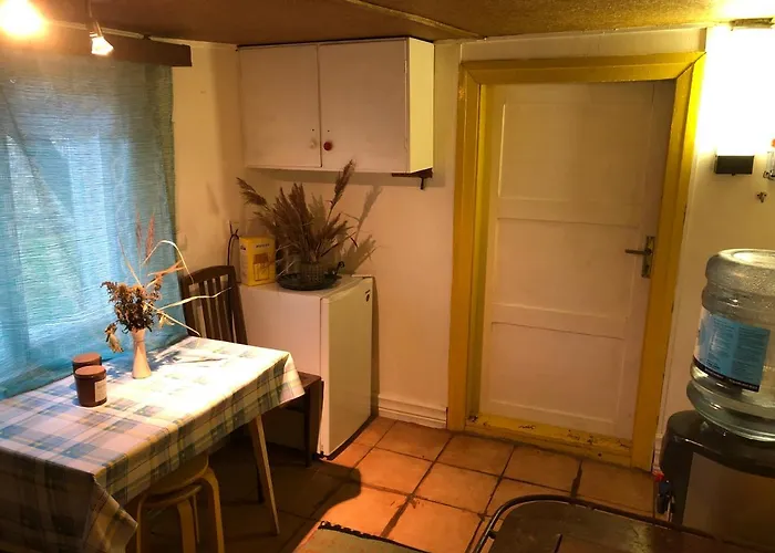 Vedru Puhketalu * Vaike-Rakke